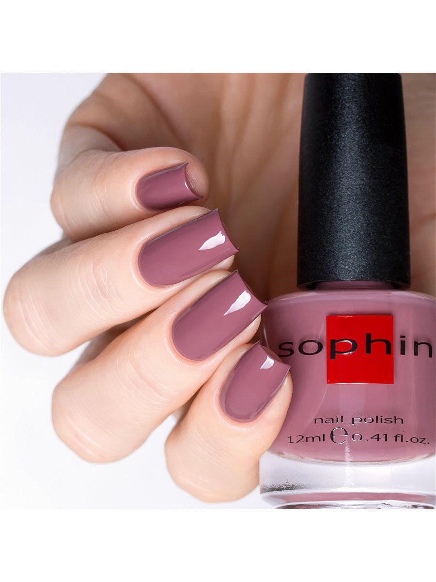 staubiger Pflaumen-Rosa Nagellack Mit Gel-Effekt. Sophin 0307. Glänzende Cremige Maniküre. Vegane Kosmetik. Trendy Nägel. Ultra Glanz-Finish staubiger Pflaumen-Rosa Nagellack Mit Gel-Effekt. Sophin 0307. Glänzende Cremige Maniküre. Vegane Kosmetik. Trendy Nägel. Ultra Glanz-Finish von sophincosmetics