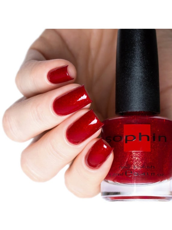 Roter Glitzer Nagellack. Sophin 0214. Hell Lackiert. Für Eine Funkelnde Lang Anhaltende Trendige Maniküre. Vegane Kosmetik. Sicher Für Ihre Nägel Roter Glitzer Nagellack. Sophin 0214. Hell Lackiert. Für Eine Funkelnde Lang Anhaltende Trendige Maniküre. Vegane Kosmetik. Sicher Für Ihre Nägel von sophincosmetics