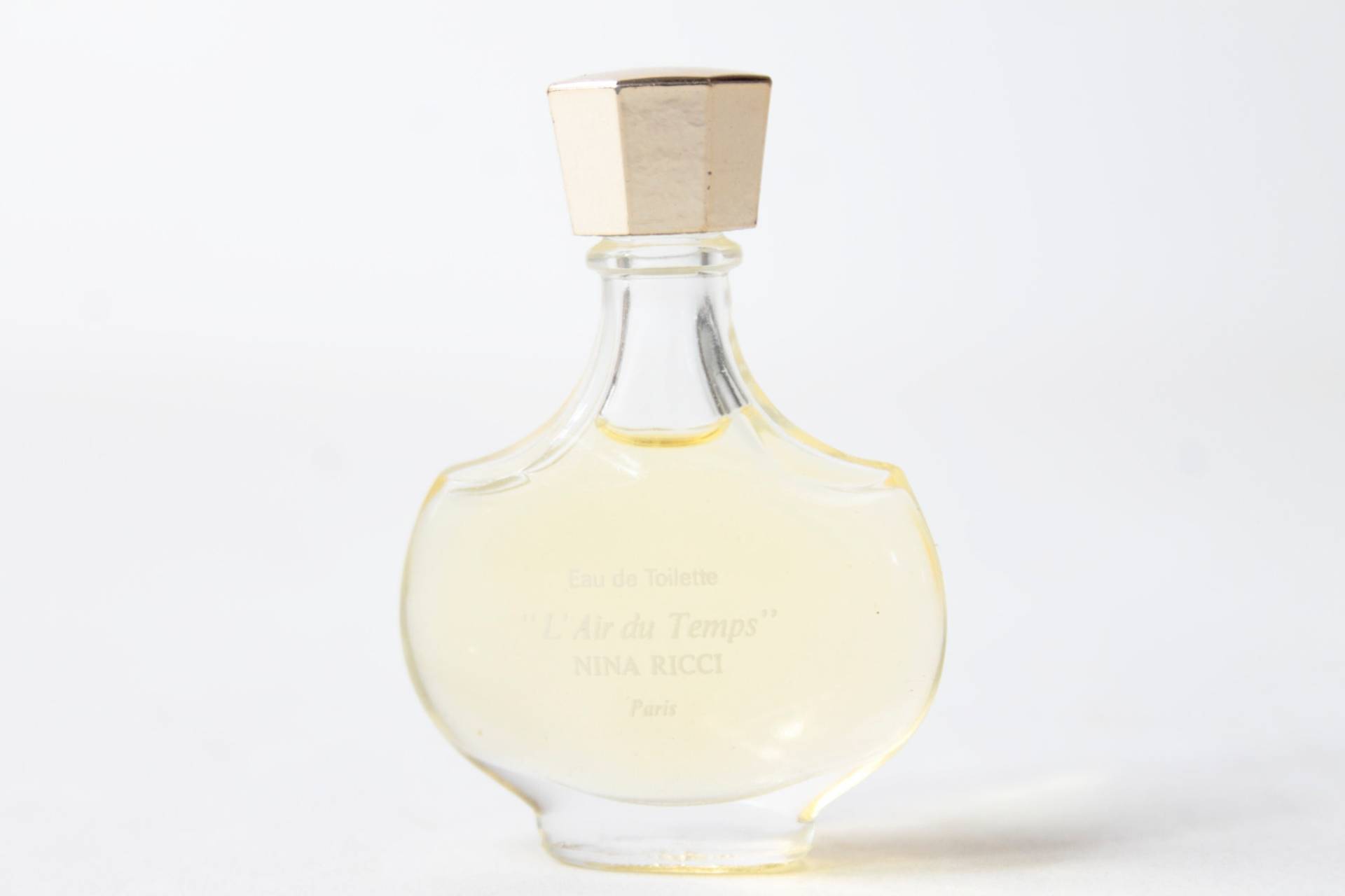 Vintage Miniatur Parfum "L Air Du Temps" Nina Ricci Im Oiginalkarton Vintage Miniatur Parfum "L Air Du Temps" Nina Ricci Im Oiginalkarton von strandholzshop