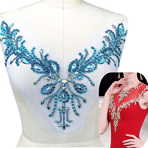 Glitzernde Perlen, V-Ausschnitt, blau, AB-Farbe, zum Aufnähen, Pailletten, Strasssteine, Kristallbesatz, Braut-Applikation, Design, Patch, Nähen für Hochzeitskleider, Basteln, 30,5 x 38,1 cm, Hellblau Glitzernde Perlen, V-Ausschnitt, blau, AB-Farbe, zum Aufnähen, Pailletten, Strasssteine, Kristallbesatz, Braut-Applikation, Design, Patch, Nähen für Hochzeitskleider, Basteln, 30,5 x 38,1 cm, Hellblau von succi shan