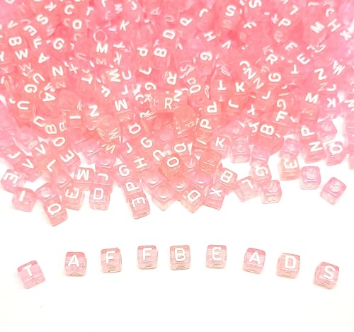 taffbeads 100 durchscheinende Acryl-Würfel-Alphabet-Buchstabenperlen für DIY Handwerk, Schmuckherstellung (Rosa) von taffbeads