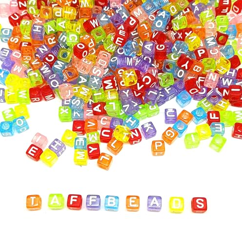 taffbeads 100 durchscheinende Acrylwürfel, Alphabet-Buchstabenperlen für DIY Handwerk, Schmuckherstellung (mehrfarbig) von taffbeads
