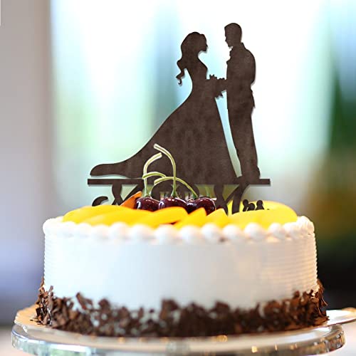 Rustikale braune Hochzeitstorten-Dekoration aus Holz mit Datum-Namen und lustiger Silhouette für Braut und Bräutigam für Hochzeit, Junggesellinnenabschied, Junggesellinnenabschiedsgeschenke von taiyuanhangzhen