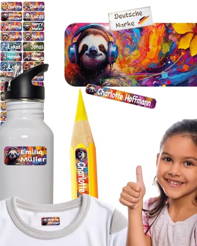 tjapalo® 100 Stück Namensaufkleber Kinder Kleidung & Stifte Wasch/-Spülmaschinenfest Namensschilder für Kleidung namensetiketten Kinder Faultier Aufkleber mit Namen Schule & Kita (AF3) von tjapalo