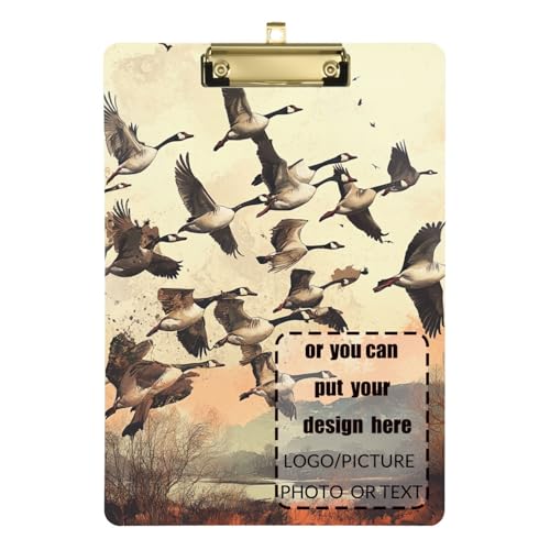 Wildgänse Brauner Himmel, personalisierbares Klemmbrett, schmales Hartbrett für Volleyball, Baseball, Trainer, Größe 22,9 x 30,5 cm von tplaotee