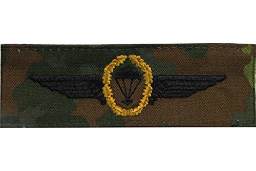 Abzeichen Fallschirmjäger flecktarn/gold von unbekannt