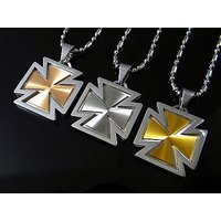 Edelstahl Eisernes Kreuz Anhänger mit Edelstahl Kette Herrenkette, neu von vendor-unknown