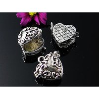 Filigraner Anhänger Herz 18x18 mm Metall zum öffnen schließbar silberfarben von vendor-unknown