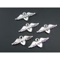 Flügel mit Herz Anhänger 11x 24mm 5 Stk. Bettelarmband Engelflügel, A-148 Flügel mit Herz Anhänger 11x 24mm 5 Stk. Bettelarmband Engelflügel, A-148 von vendor-unknown