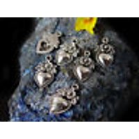 Herz mit Blume Anhänger 19x12mm 8 Stk. Bettelarmband Metallanhänger, A-18,3 Herz mit Blume Anhänger 19x12mm 8 Stk. Bettelarmband Metallanhänger, A-18,3 von vendor-unknown