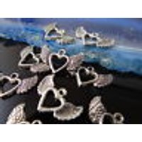 Herz mit Engelsflügel Anhänger 20x12mm 8 Stk. Engel Flügel silberfarben, A-18,2 Herz mit Engelsflügel Anhänger 20x12mm 8 Stk. Engel Flügel silberfarben, A-18,2 von vendor-unknown