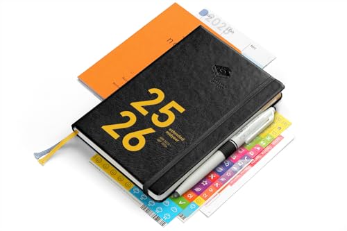 weekview compact extended midyear 25/26 A6+ Premium – Wochenplaner Apr 25 – Sep 26 | Gummiband, Lesebänder, Sticker, Tafelkalender, Froschtasche, Stiftschlaufe, Griffregister, Stift, Notizheft weekview compact extended midyear 25/26 A6+ Premium – Wochenplaner Apr 25 – Sep 26 | Gummiband, Lesebänder, Sticker, Tafelkalender, Froschtasche, Stiftschlaufe, Griffregister, Stift, Notizheft von weekview