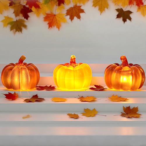 wokdsbl Herbstdeko Kürbis Deko Mit LED Licht, 3 Stück Leuchtende Kürbis Laterne Dekofiguren für Herbst Dekoration, Halloween Deko Kürbis für Erntedankfest, Weihnachten, Tischdeko, Party, Garten Innen von wokdsbl