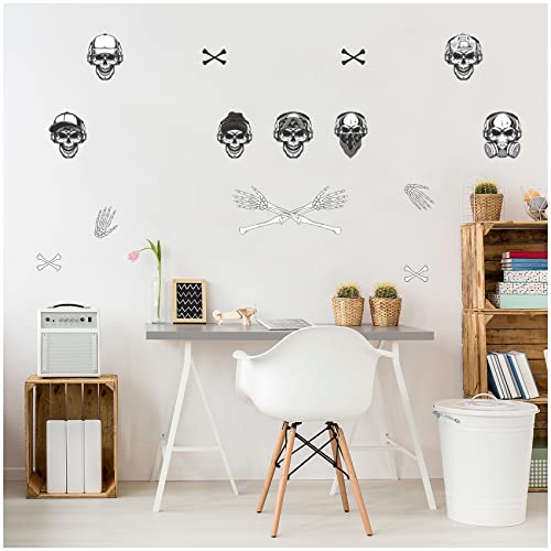 Wandsticker 3 Din A4 Bögen Wandtattoo für Jugendzimmer Kinderzimmer Wohnzimmer Wandbild Mädchen Junge Teenager selbstklebend Y065 (Ohne Wunschname, 07 Totenkopf Boy) von yabaduu
